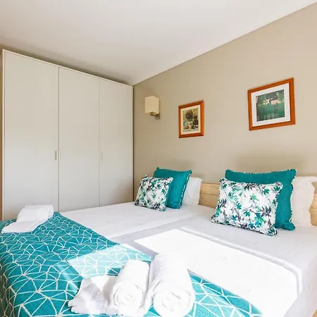 Casa Colina Holiday home *